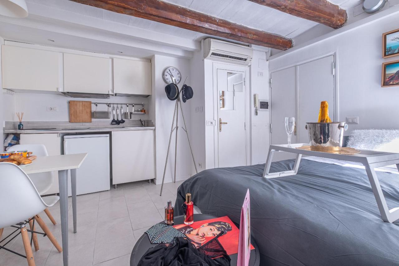 L'Antre de L'Amour Rome Extérieur photo